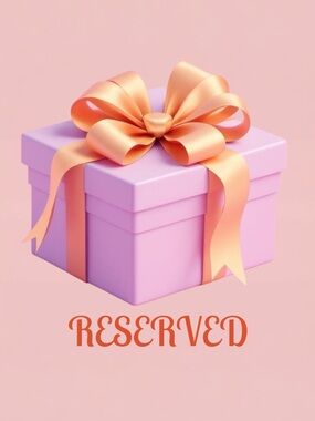 💝RESERVED FOR @LADYC2016💝